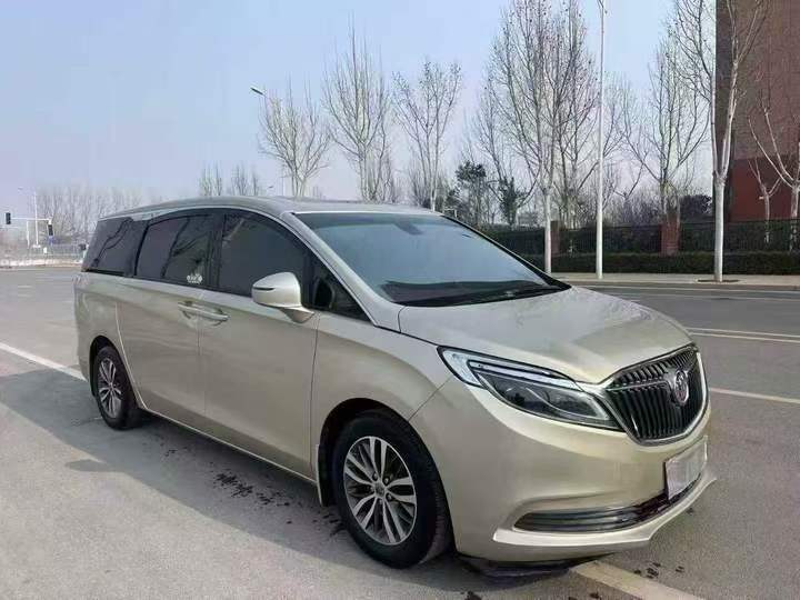 济宁18年别克GL83