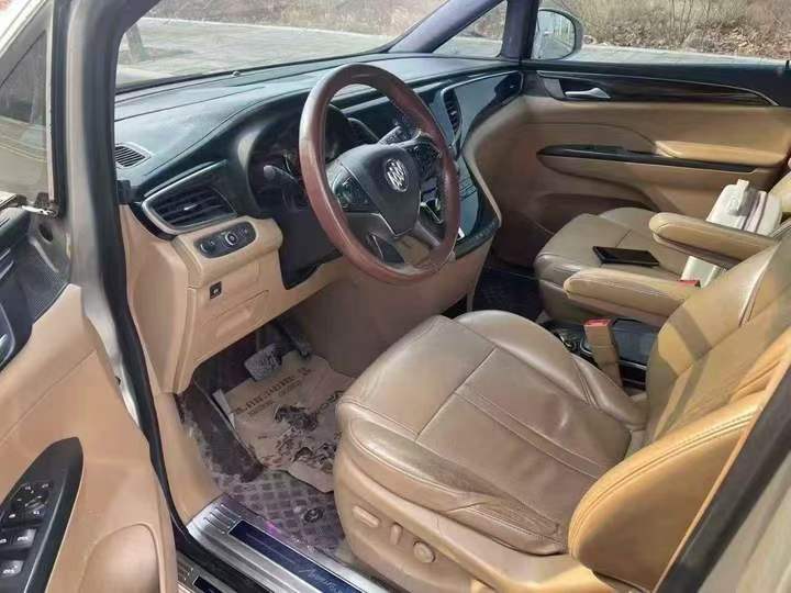 济宁18年别克GL84