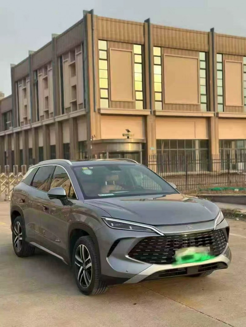 济南25年比亚迪宋2