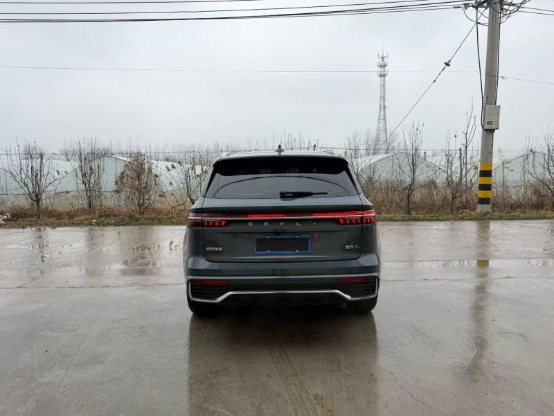 徐州23年吉利星越9