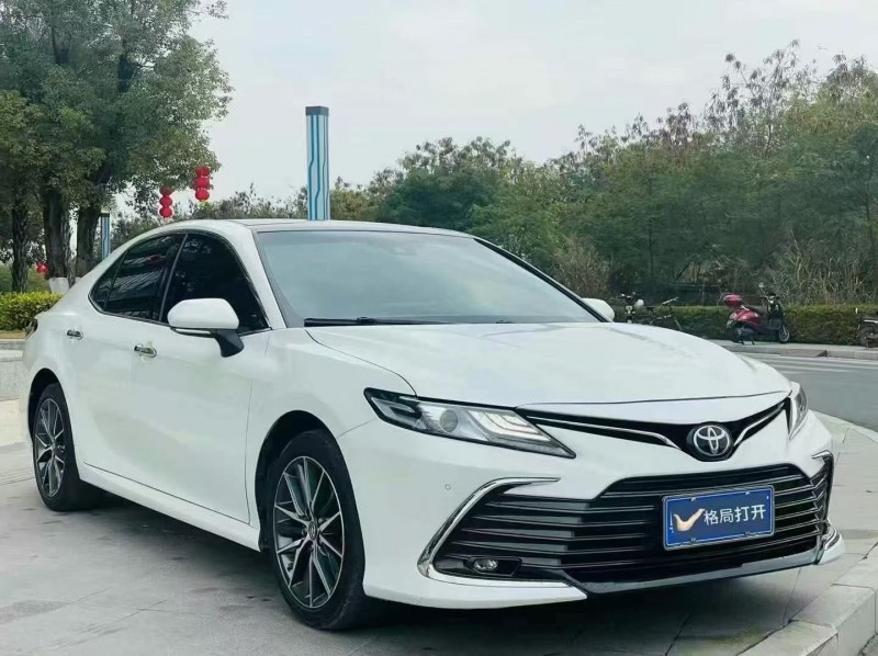 东莞21年丰田凯美瑞3