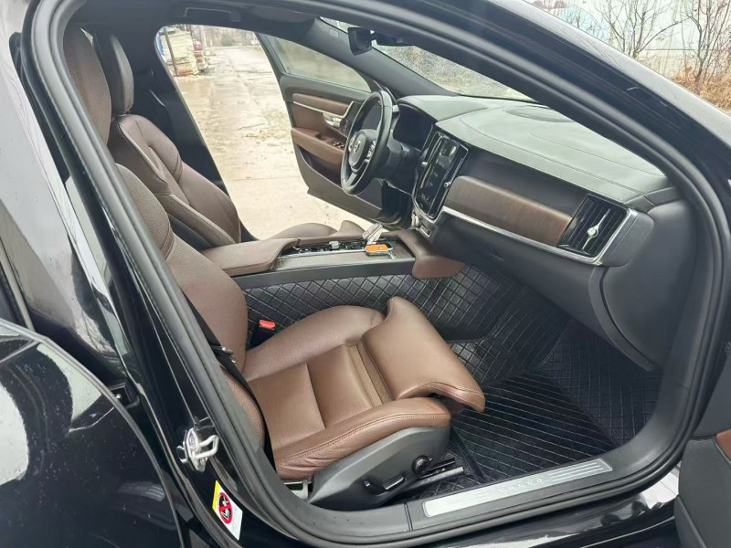 徐州21年沃尔沃S908