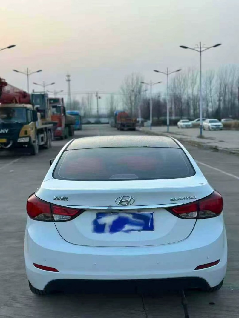 济南17年现代朗动9