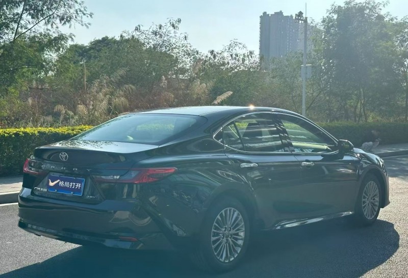 东莞25年丰田凯美瑞8