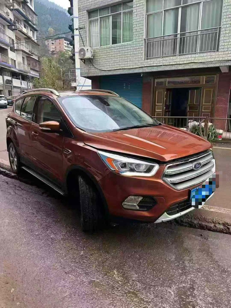 达州17年福特翼虎6