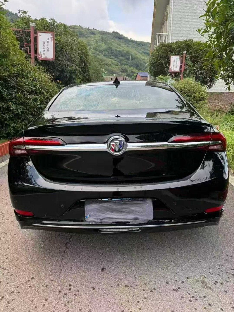 萍乡21年别克君越5