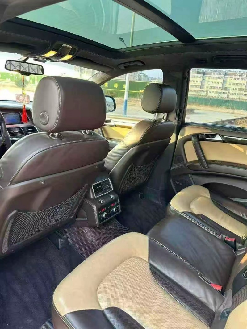 济南14年奥迪Q74