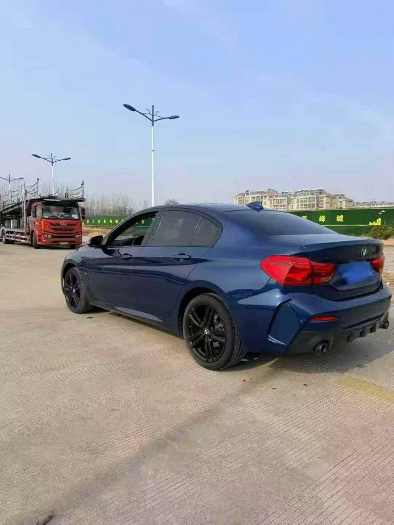 济南21年宝马1系7