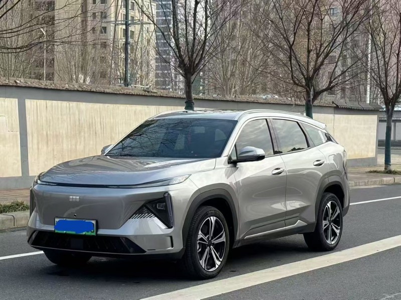 郑州25年吉利银河3