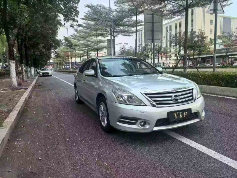 南平11年日产天籁2