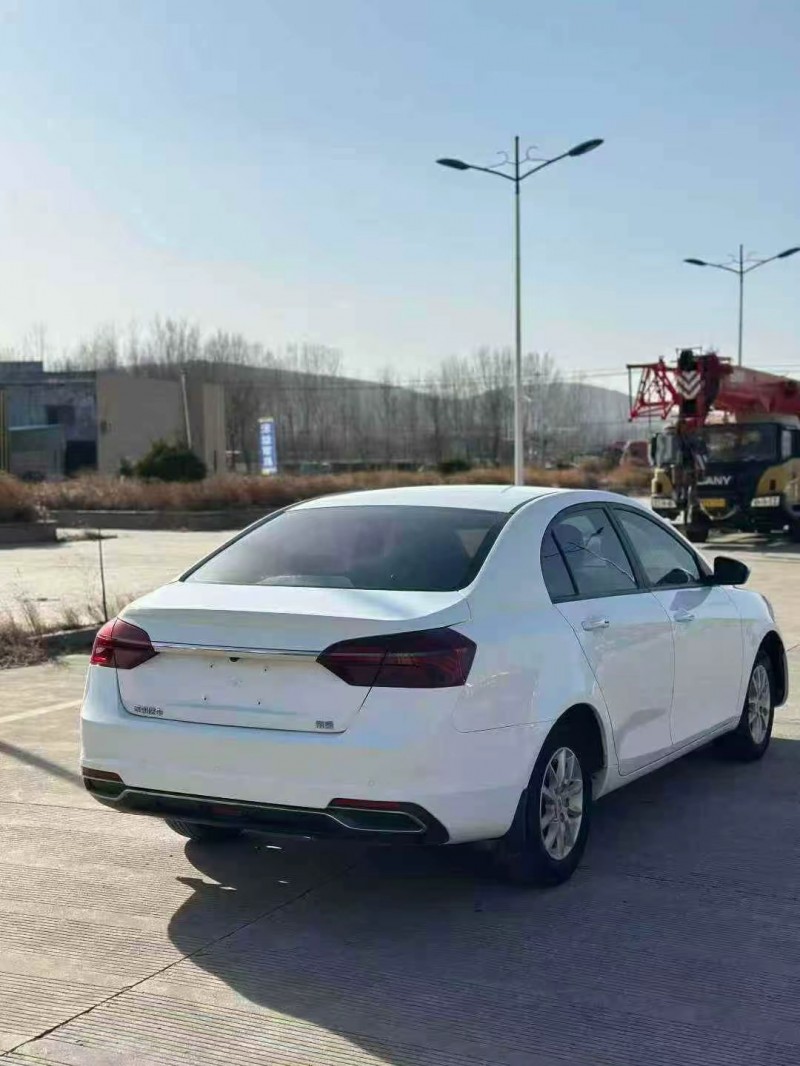 济南20年吉利帝豪8