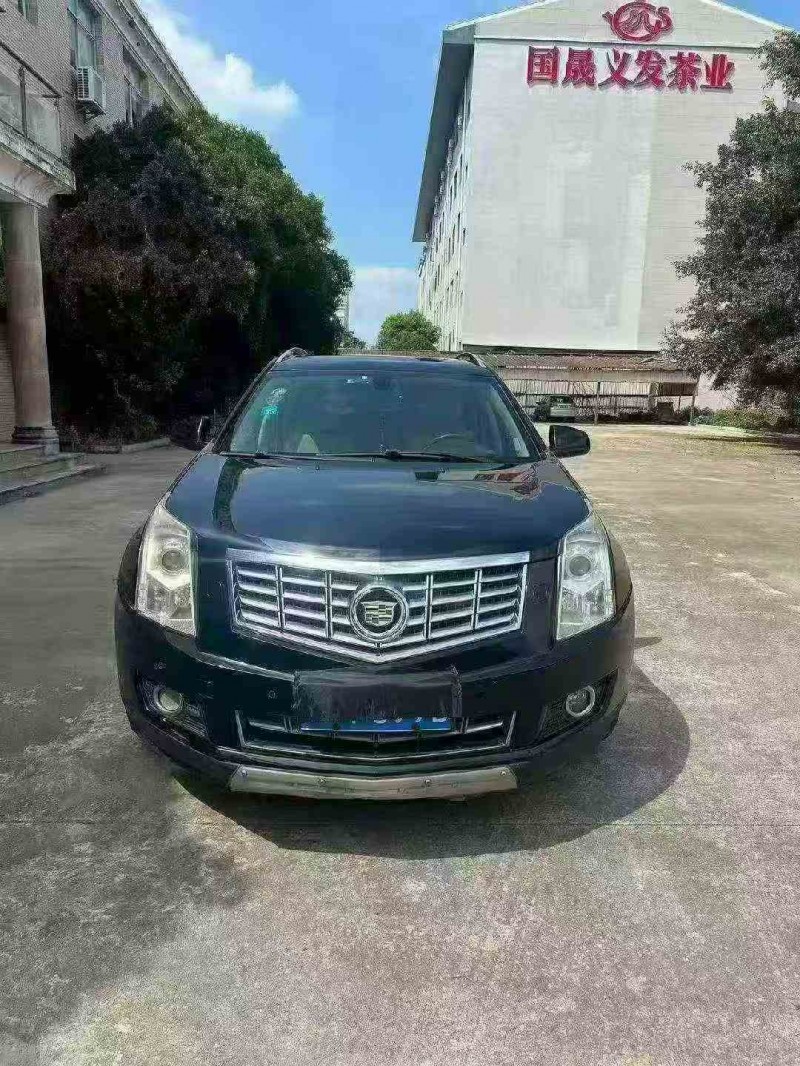 南平15年凯迪拉克SRX1