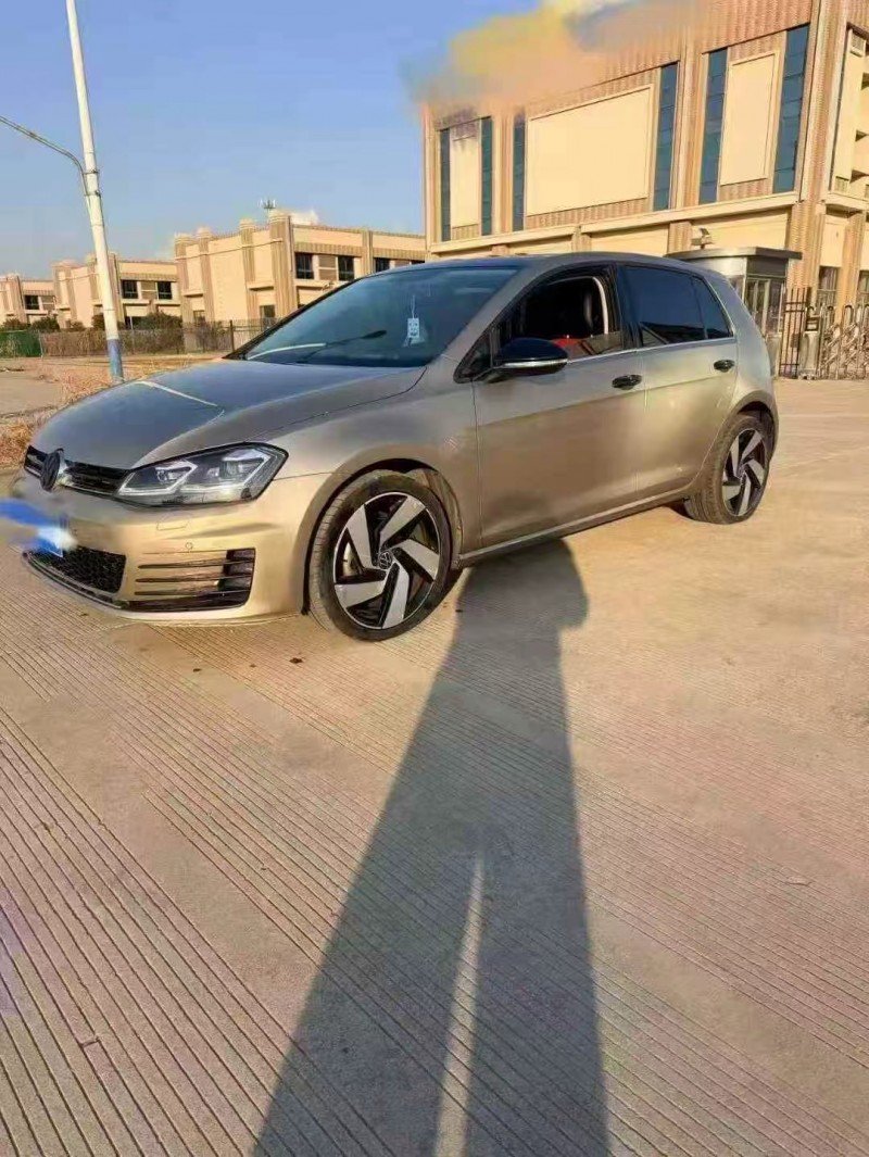 济南17年大众高尔夫8