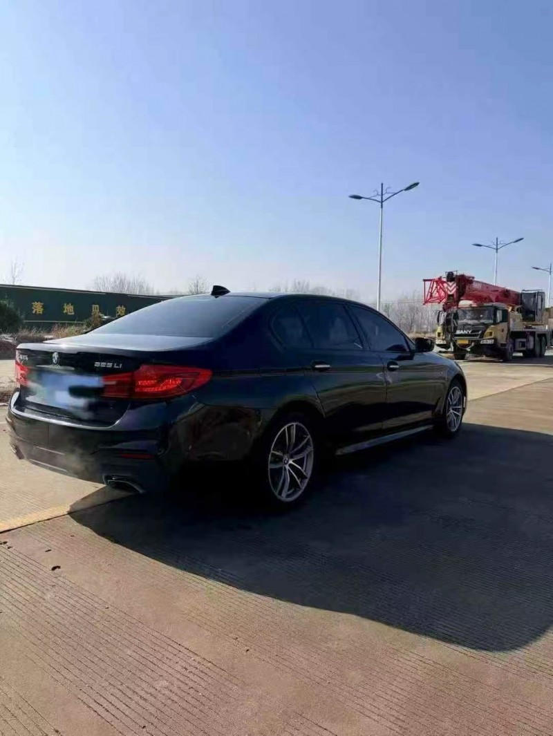 济南18年宝马5系8