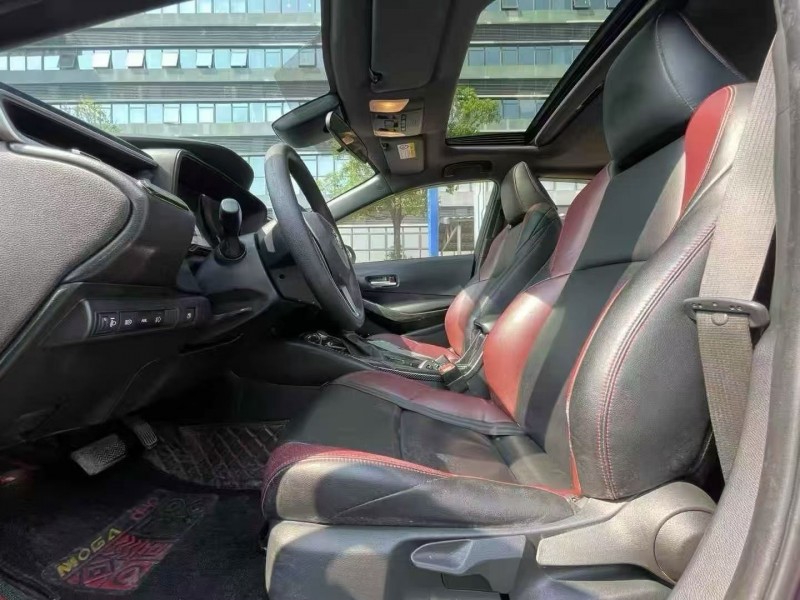 东莞21年丰田雷凌5