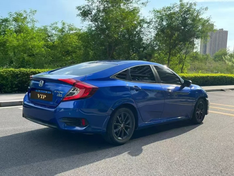 东莞21年本田思域8