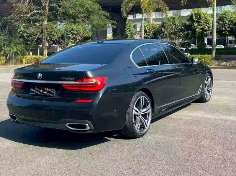 莆田18年宝马7系8