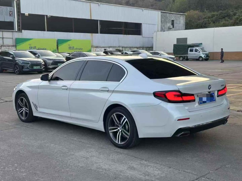 广州21年宝马5系4