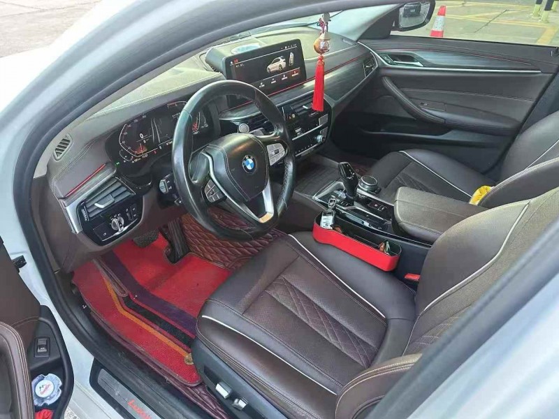 广州21年宝马5系6