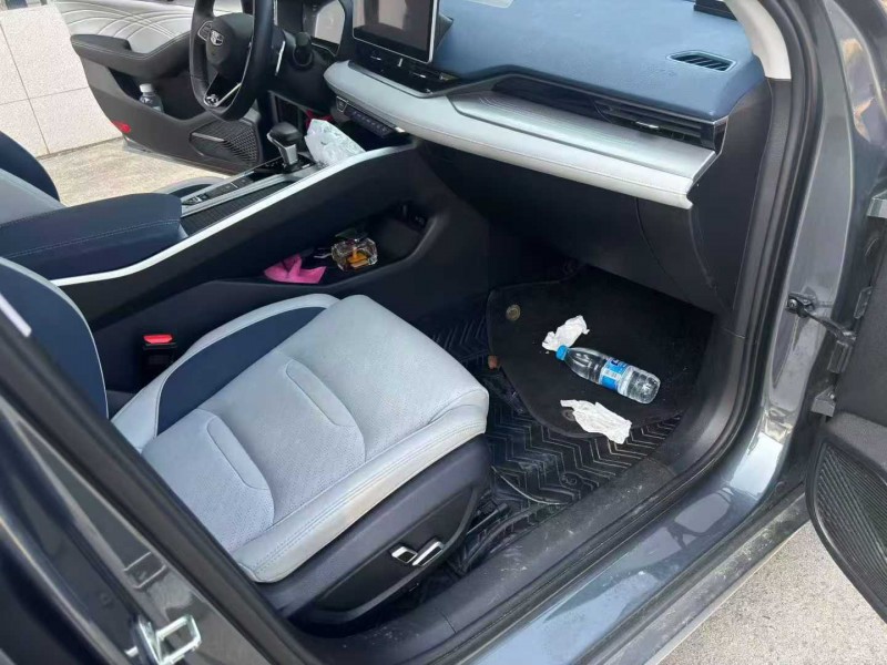 萍乡23年吉利星瑞3