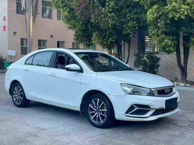 南平20年吉利帝豪3