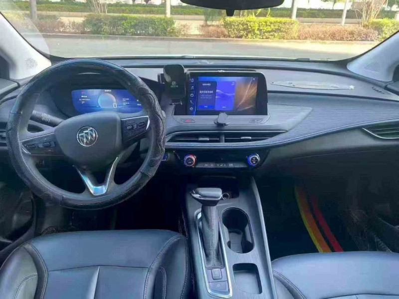 三明24年别克微蓝5