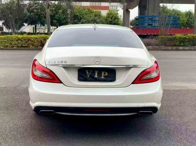 三明15年奔驰CLS7