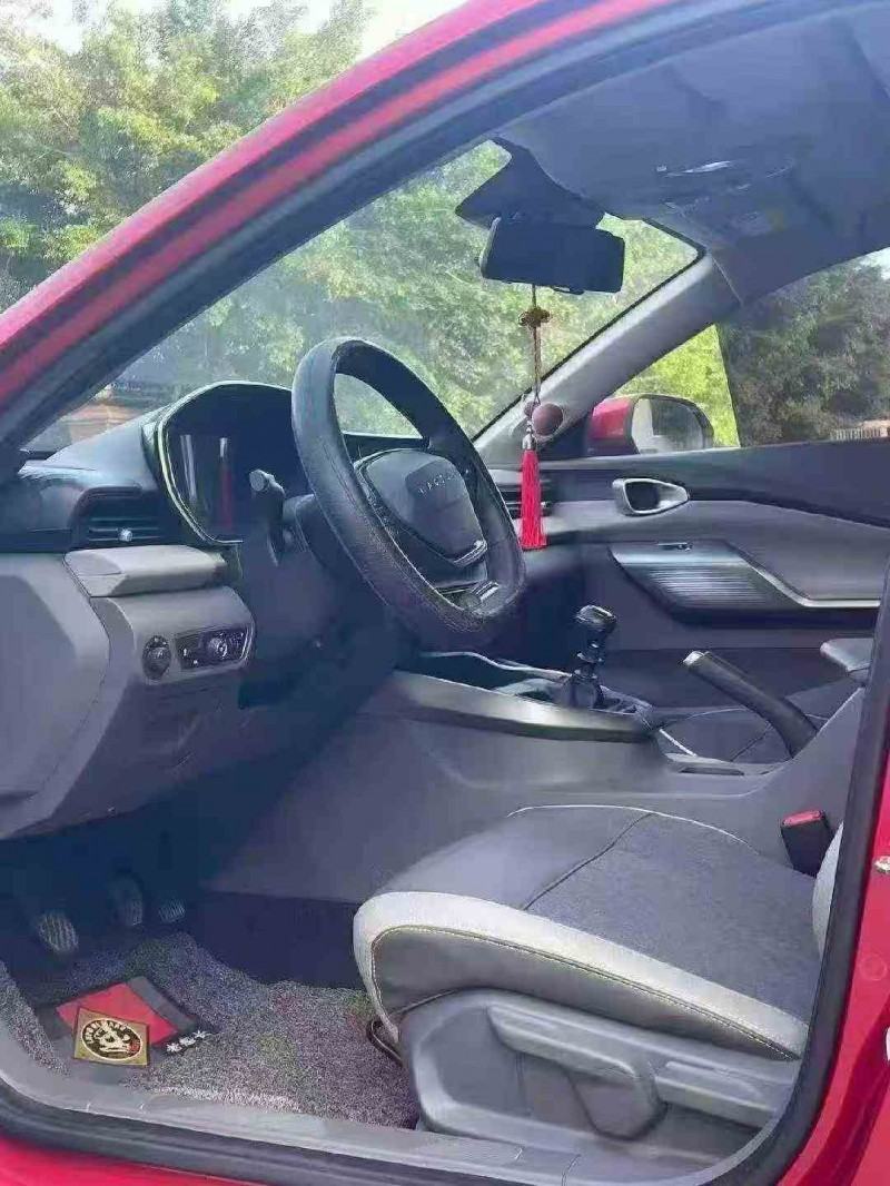 莆田21年宝骏RC55