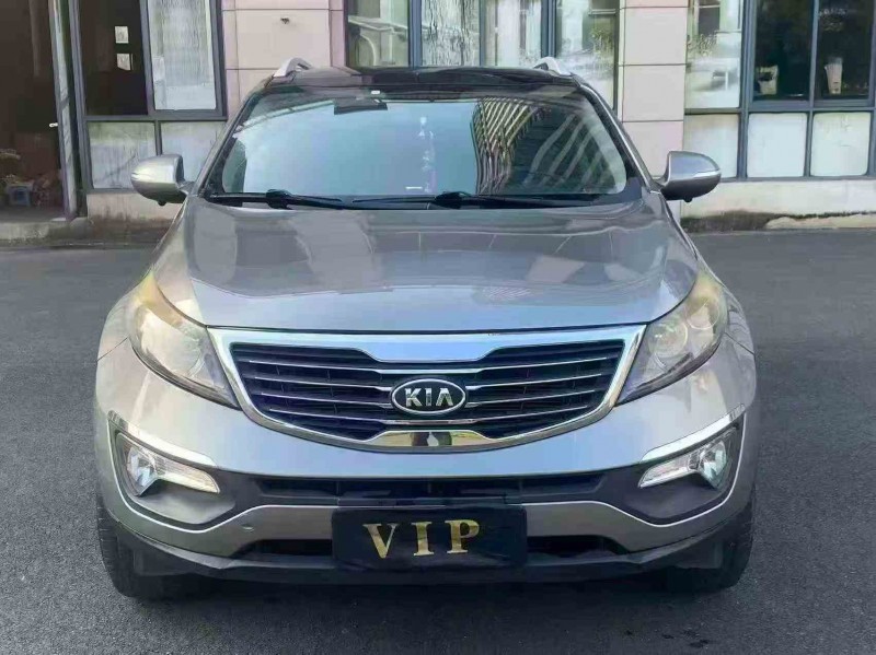 南平11年起亚智跑1