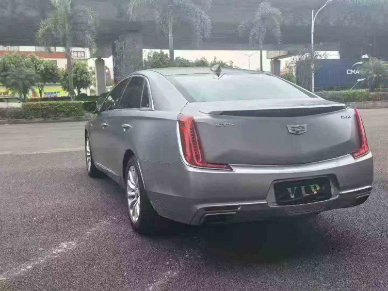 南平18年凯迪拉克XTS7