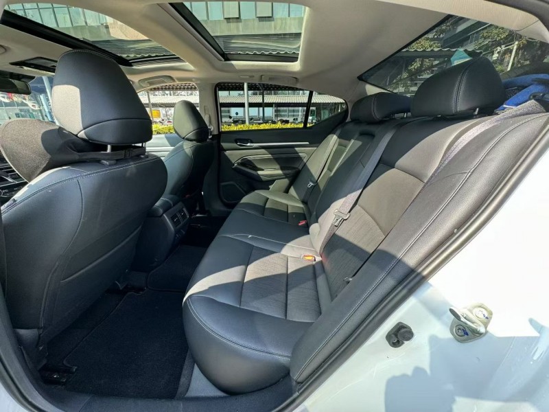 东莞24年日产天籁5