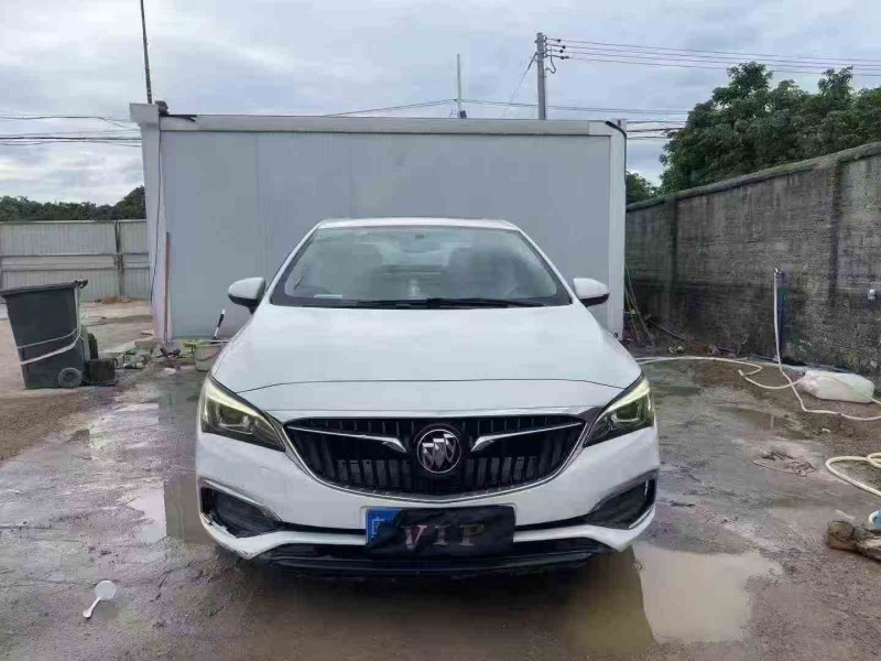 珠海19年别克威朗1