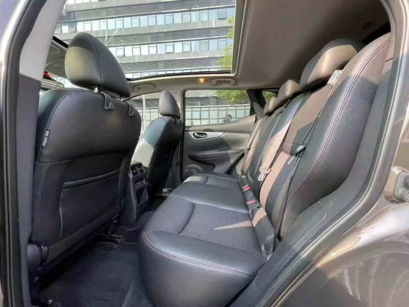 东莞19年日产逍客6