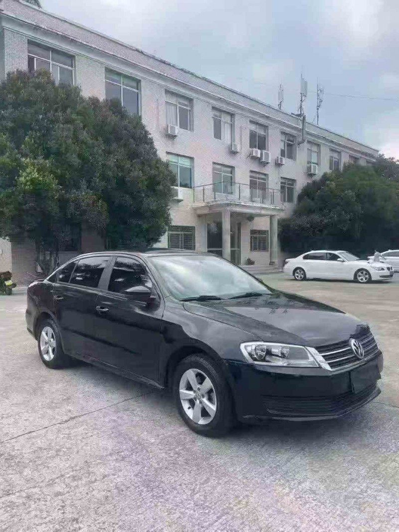 漳州17年大众朗逸2