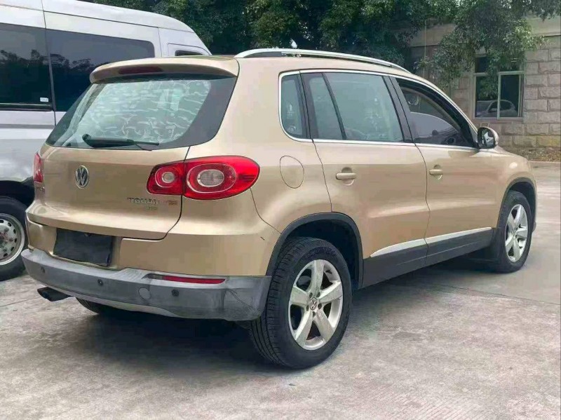 漳州11年大众途观8