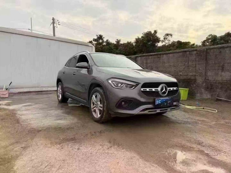 深圳22年奔驰GLA3