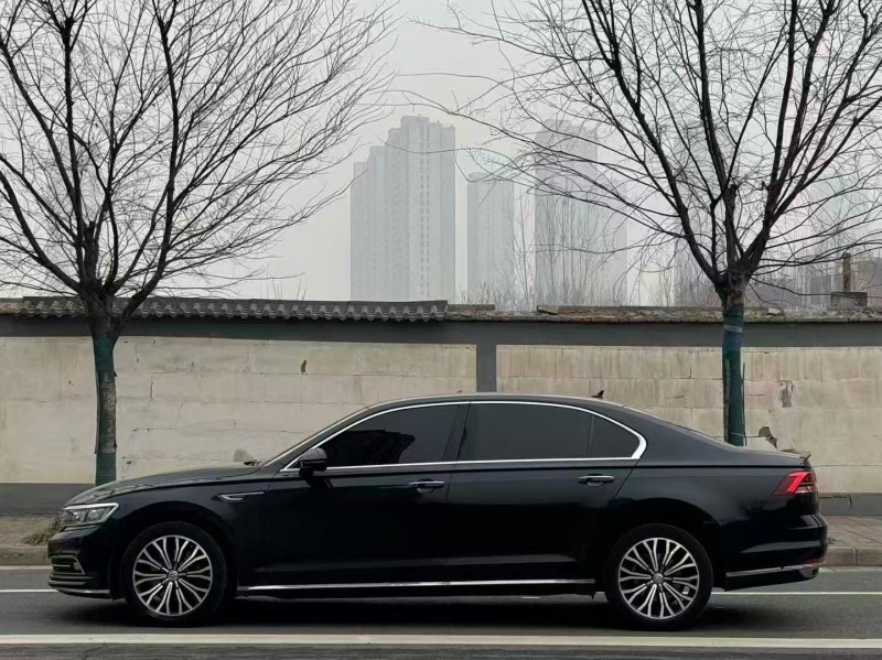 郑州19年大众辉昂3