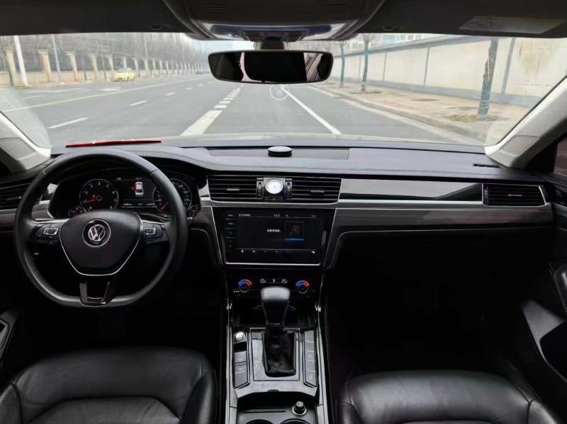 郑州19年大众辉昂5