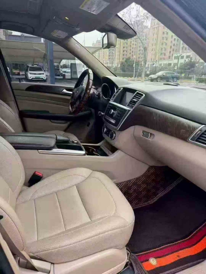 济宁14年奔驰ML7