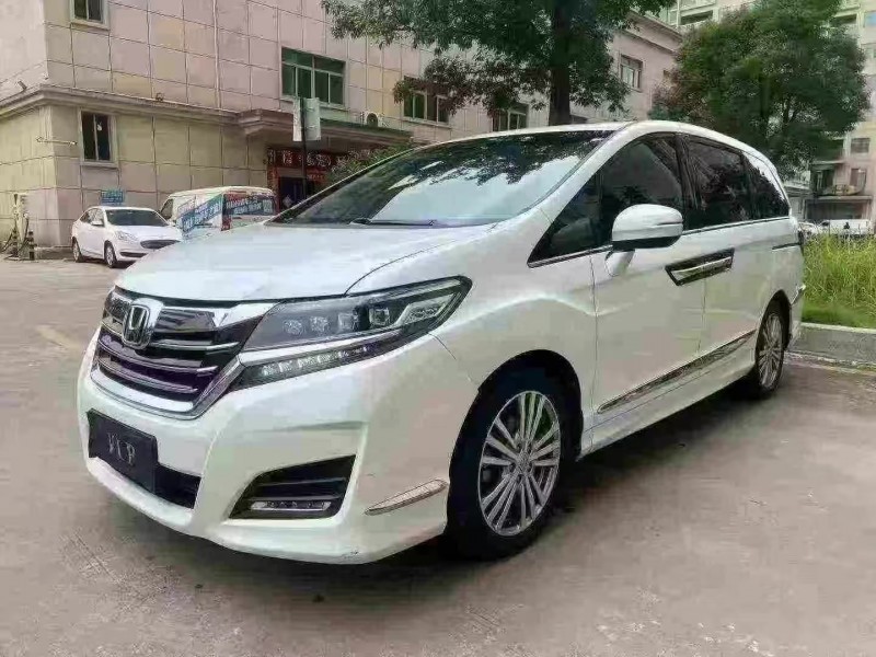 东莞18年本田艾力绅2