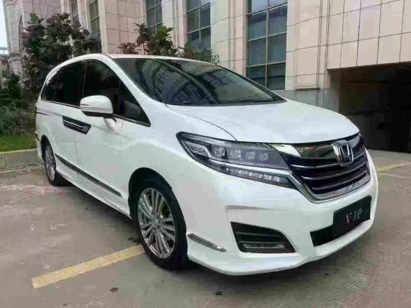 东莞18年本田艾力绅3