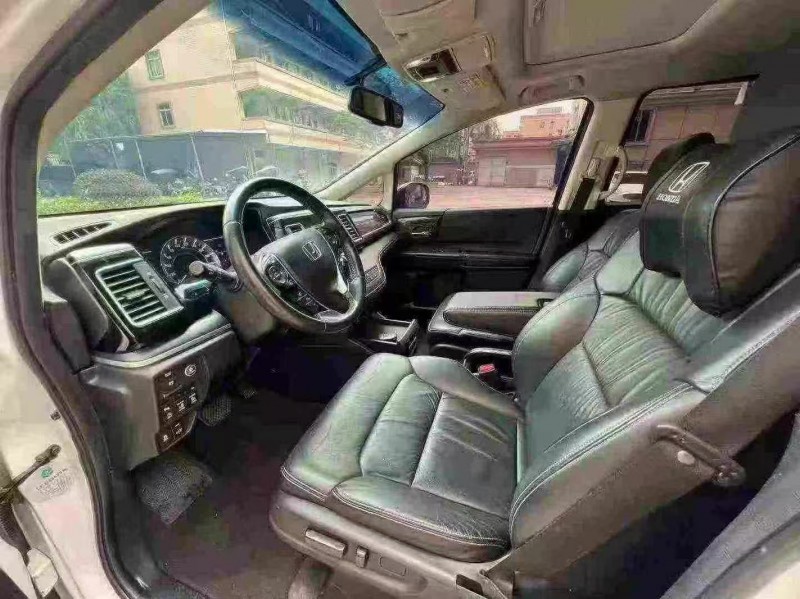 东莞18年本田艾力绅6