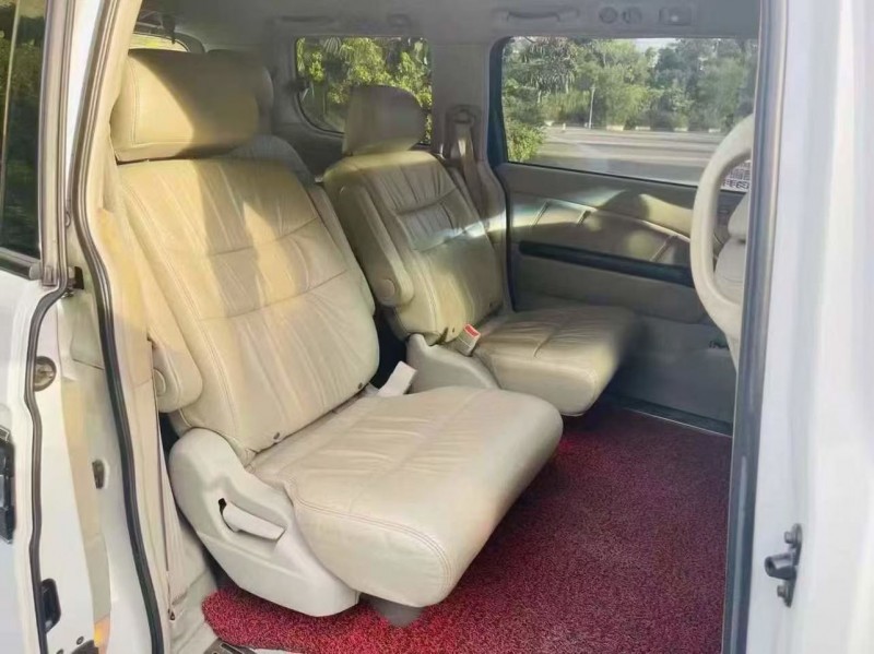 广州13年本田艾力绅7