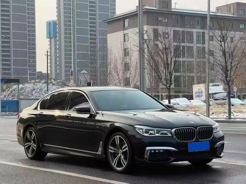 郑州18年宝马7系2
