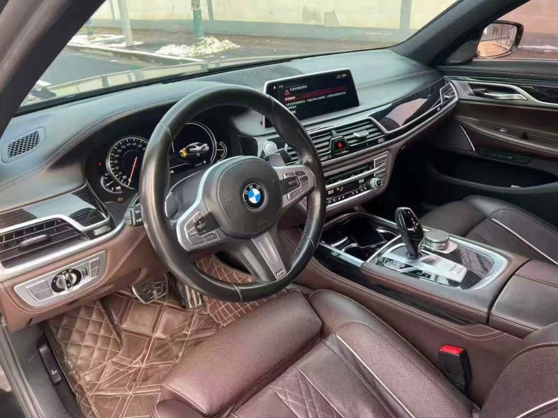 郑州18年宝马7系4