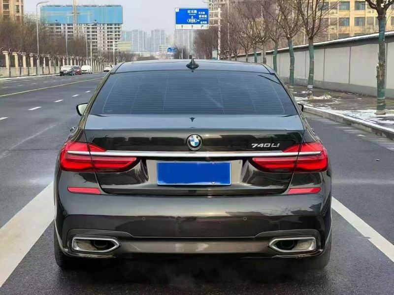 郑州18年宝马7系9