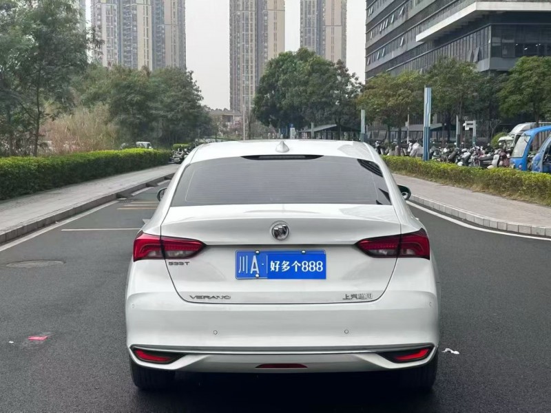 东莞24年别克威朗9