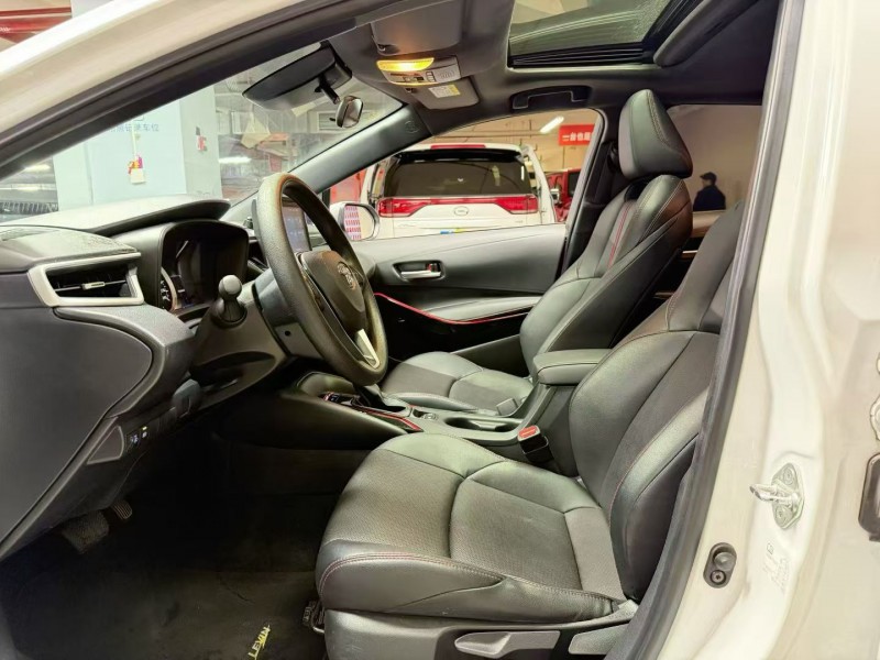 成都21年丰田雷凌2