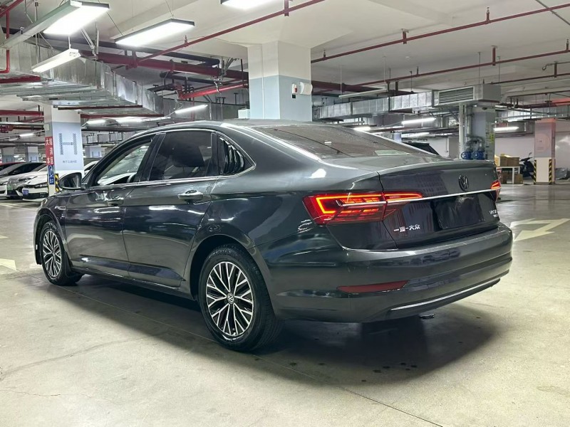 成都20年大众速腾9