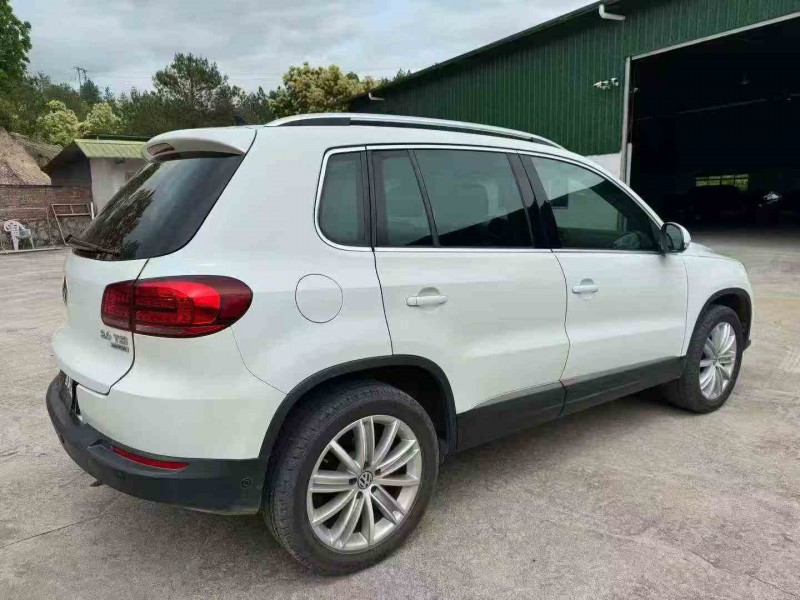 汕头16年大众途观7